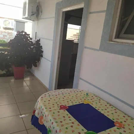 Dervishaj * Ksamil