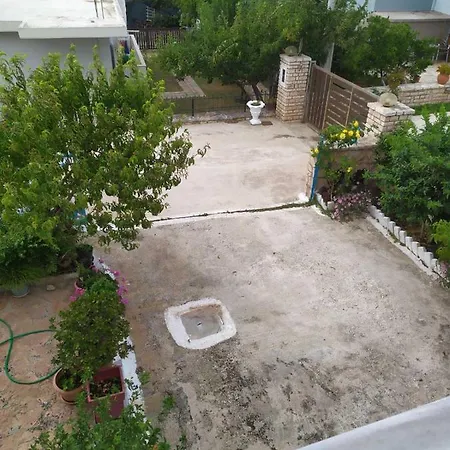 Dervishaj * Ksamil
