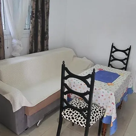 Dervishaj Appartement *