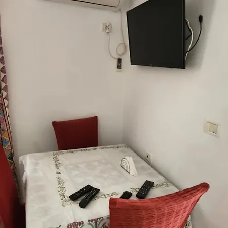 Apartment Dervishaj Ksamil