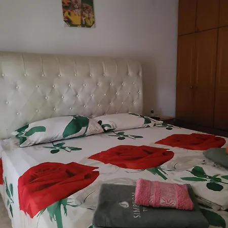 Appartamento Dervishaj *